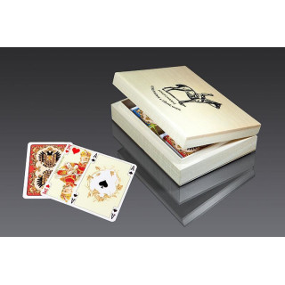 Karty lux w pudełku z logo Piatnika PIATNIK